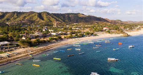Cheap flights from Philippines to Indonesia .